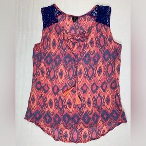 LEE Women's M Lace V-Neck Boho Tassels Sleeveless T-Shirt Tops Blouse Pink Blue